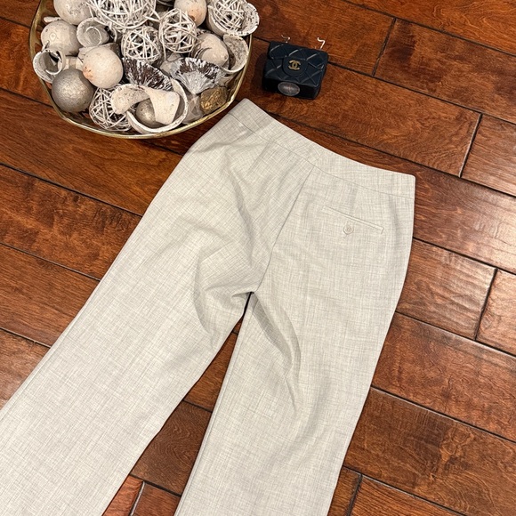 Guess by Marciano Pearl Gray Blazer Set - Picture 5 of 8